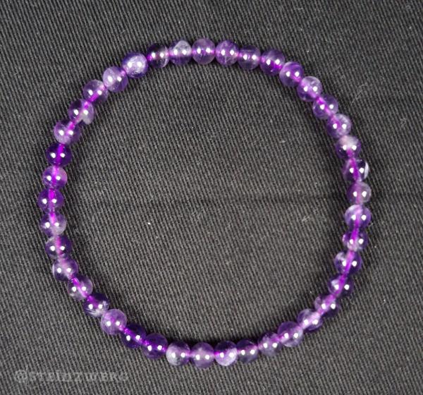 Kugelarmband aus Amethyst.