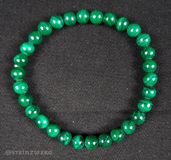 Kugelarmband aus Malachit.