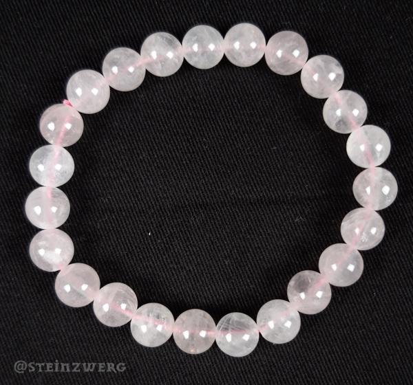 Kugelarmband aus Rosenquarz.